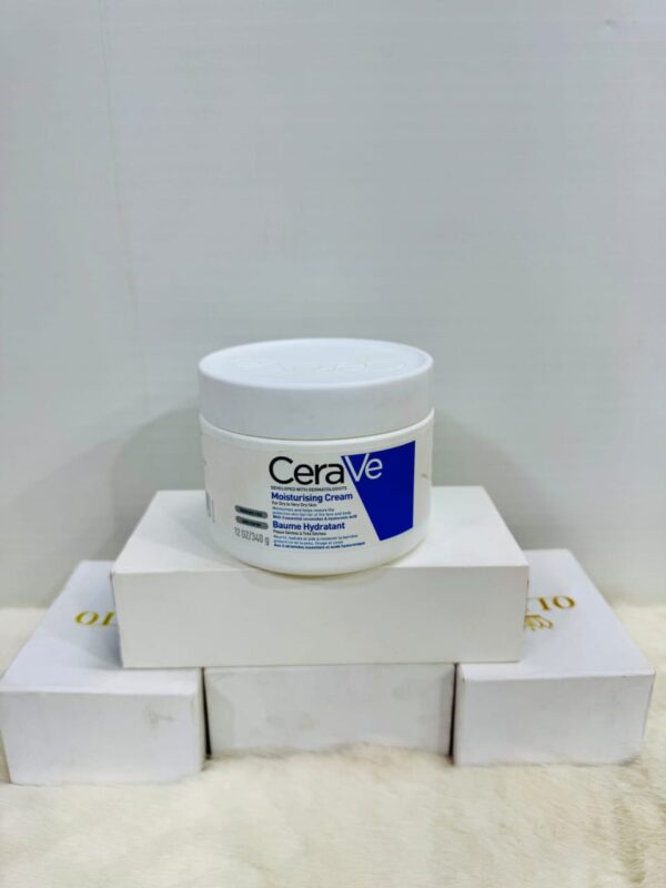 CeraVe Moisturising Cream – Rich Hydration with Ceramides for Dry Skin