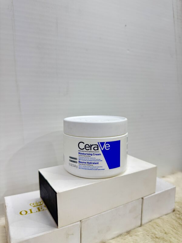 Cerave Moisturizing